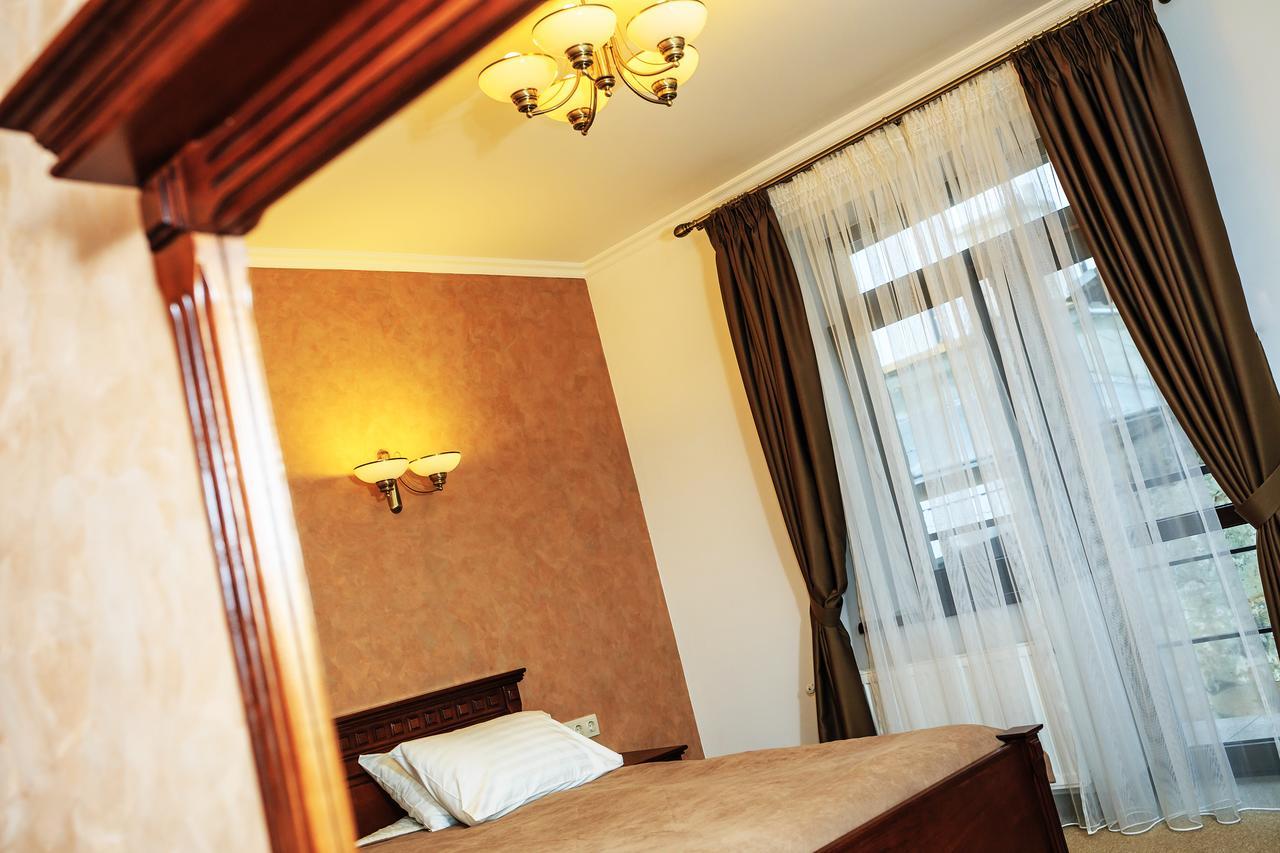 Hotel 39 Liov Exterior foto