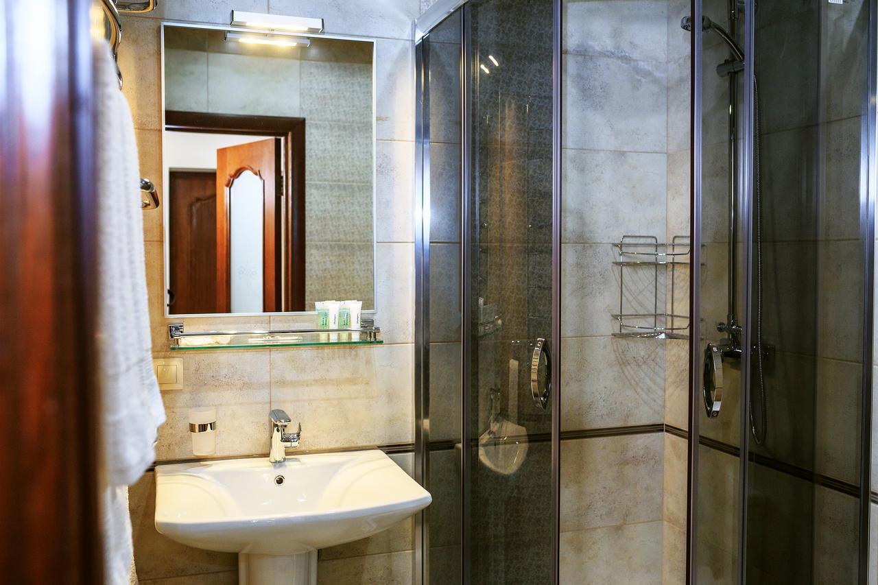 Hotel 39 Liov Exterior foto